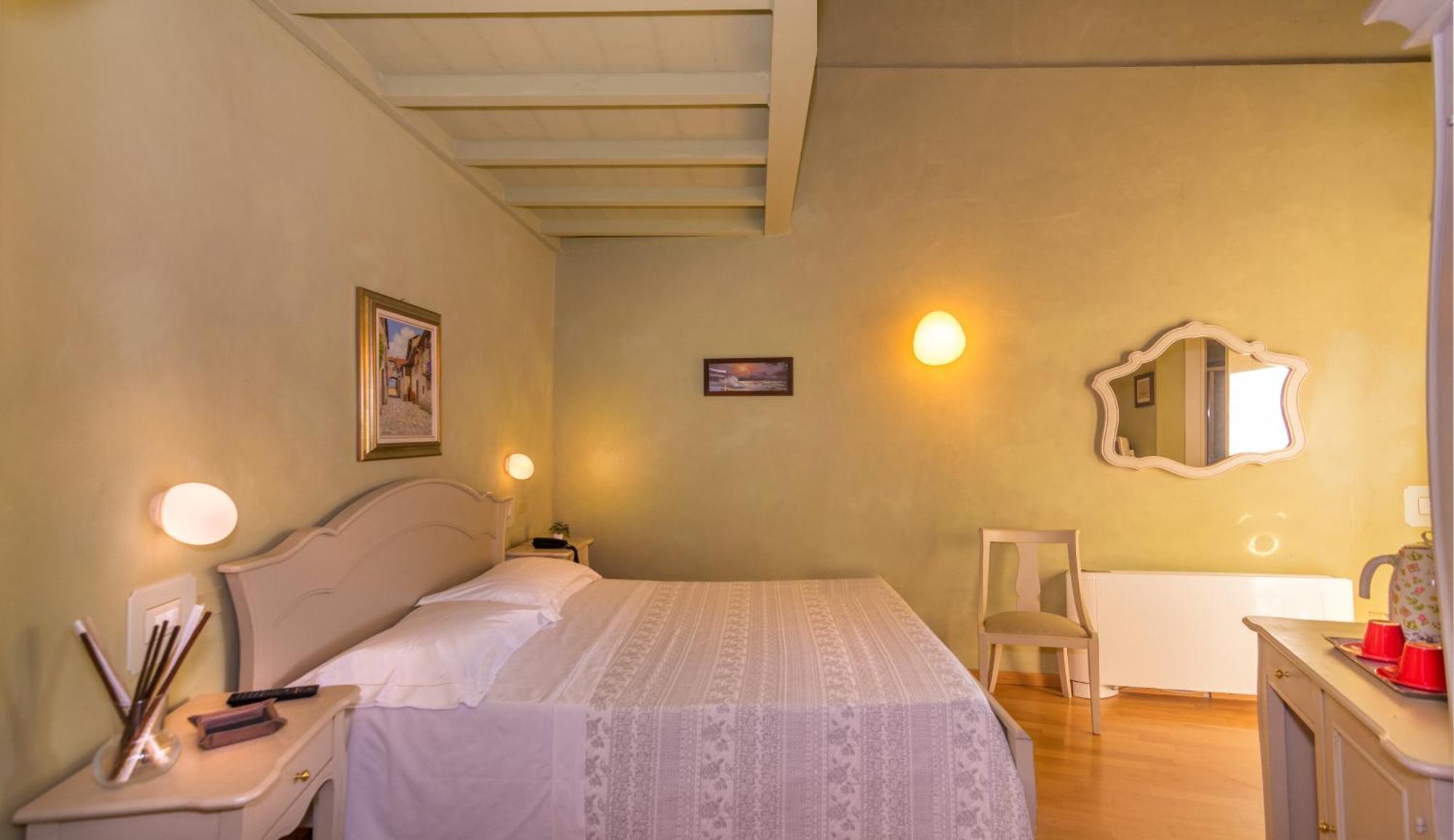 Residenza D'Epoca Relais I Miracoli Hotel ปิซา ภายนอก รูปภาพ