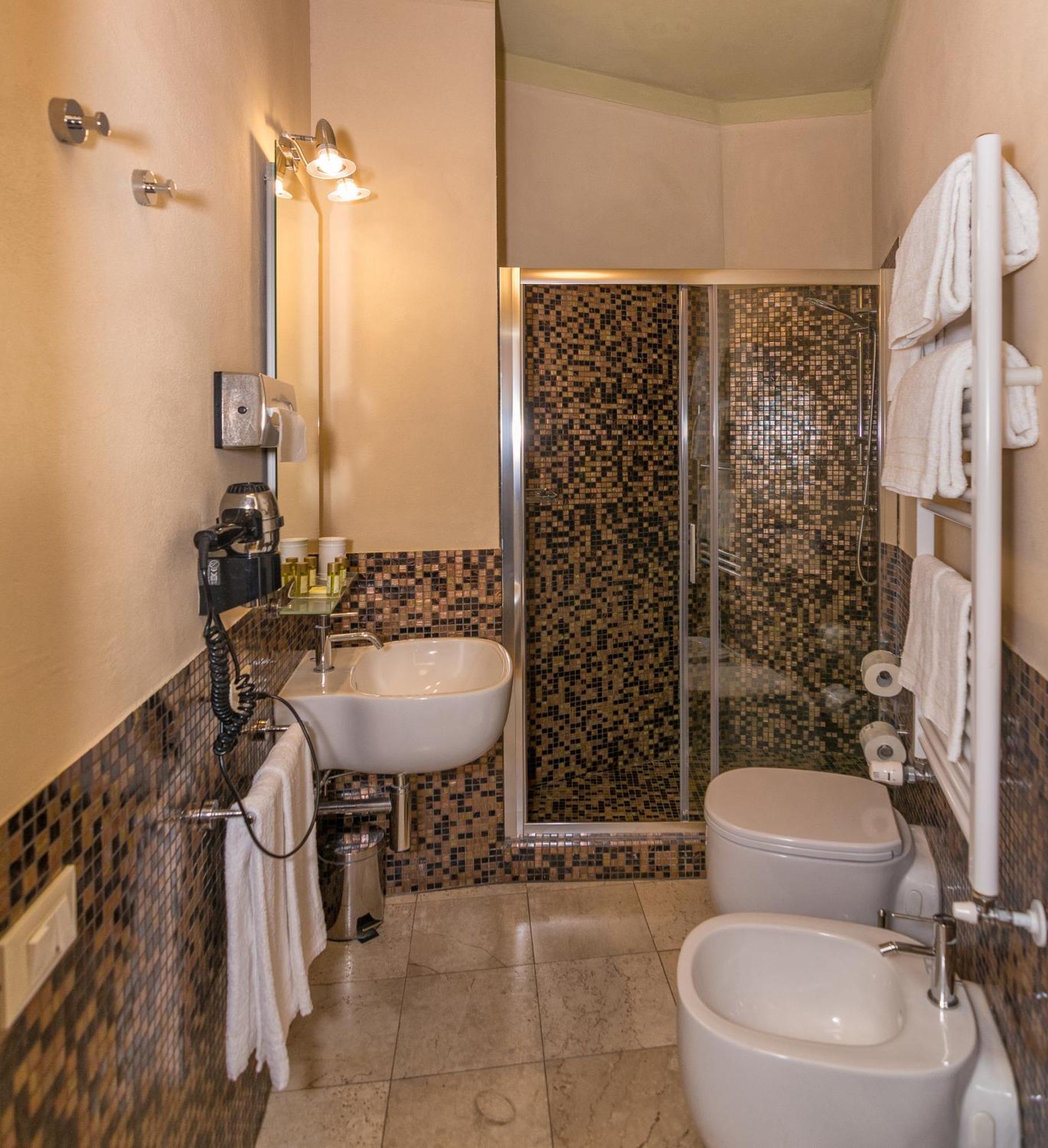 Residenza D'Epoca Relais I Miracoli Hotel ปิซา ภายนอก รูปภาพ